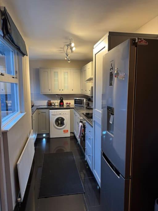 Stylish, Spacious And Central 4 Bedroom House Belfast Exterior foto
