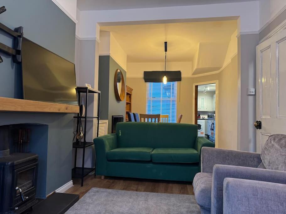 Stylish, Spacious And Central 4 Bedroom House Belfast Exterior foto